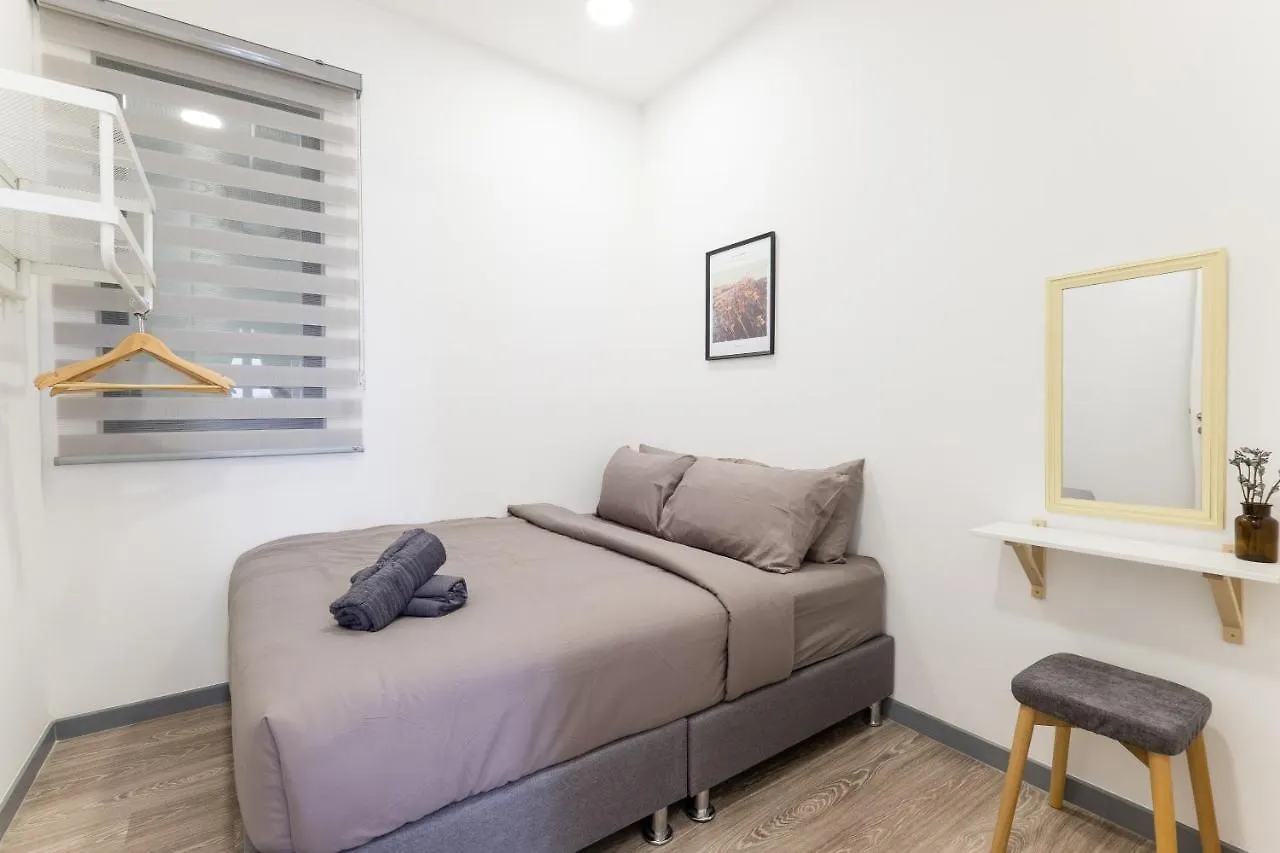 Contemporary United Point 6 Pax 现代风格 Desa Park & Mont Kiara Apartment Kuala Lumpur